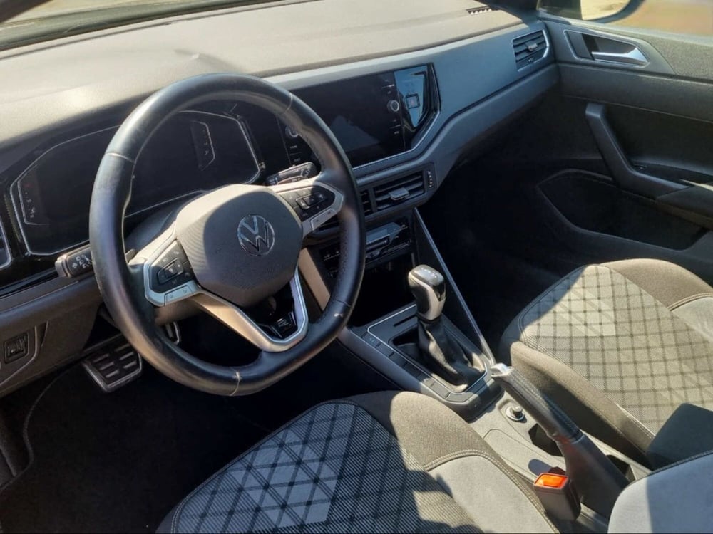 Volkswagen Taigo usata a Livorno (13)