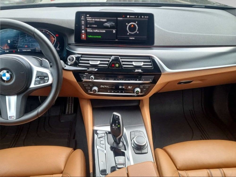 BMW Serie 5 Touring usata a Siena (10)