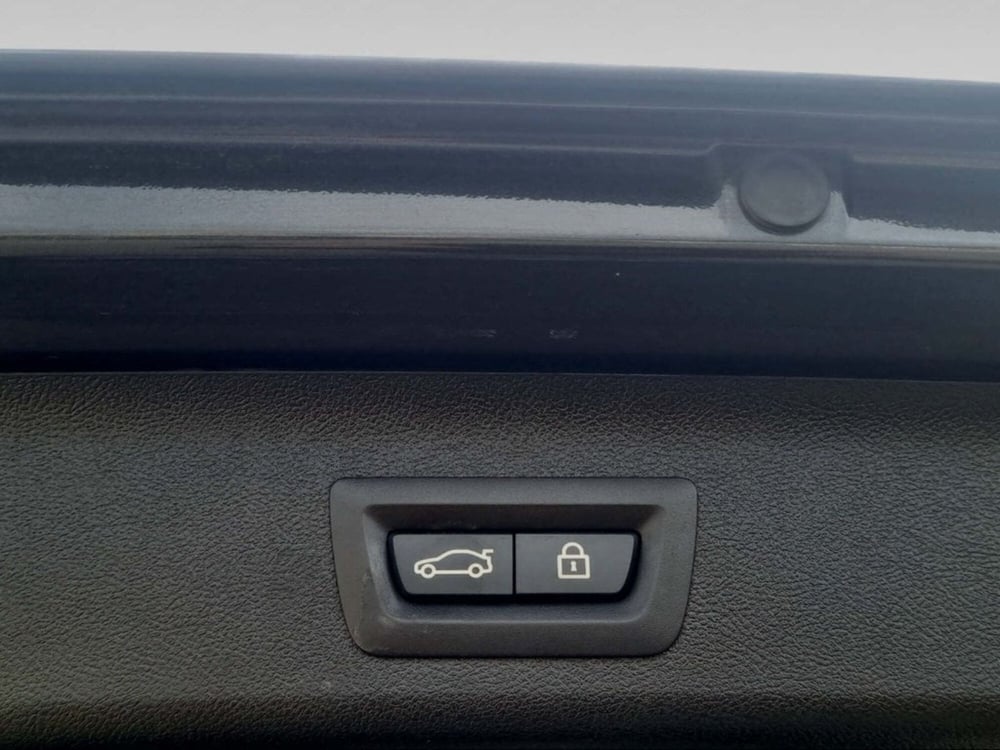 BMW Serie 5 Touring usata a Siena (15)