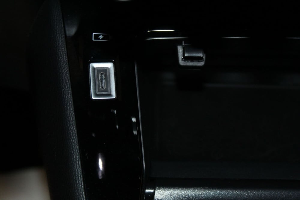 Peugeot 2008 usata a Cremona (14)