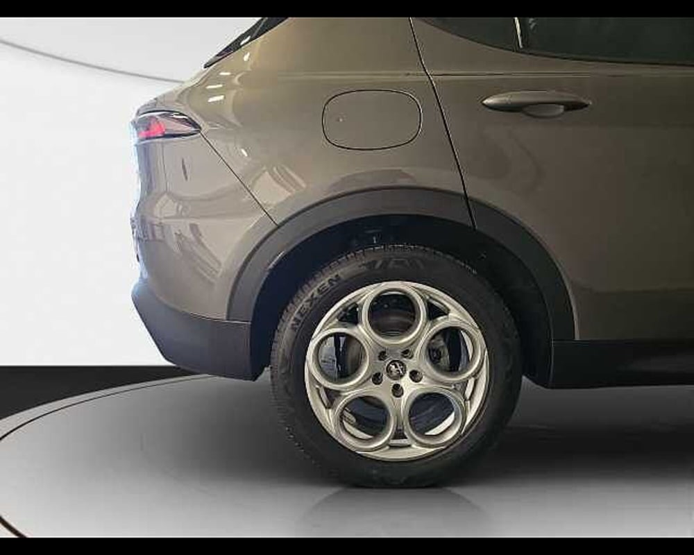 Alfa Romeo Tonale usata a Roma (11)