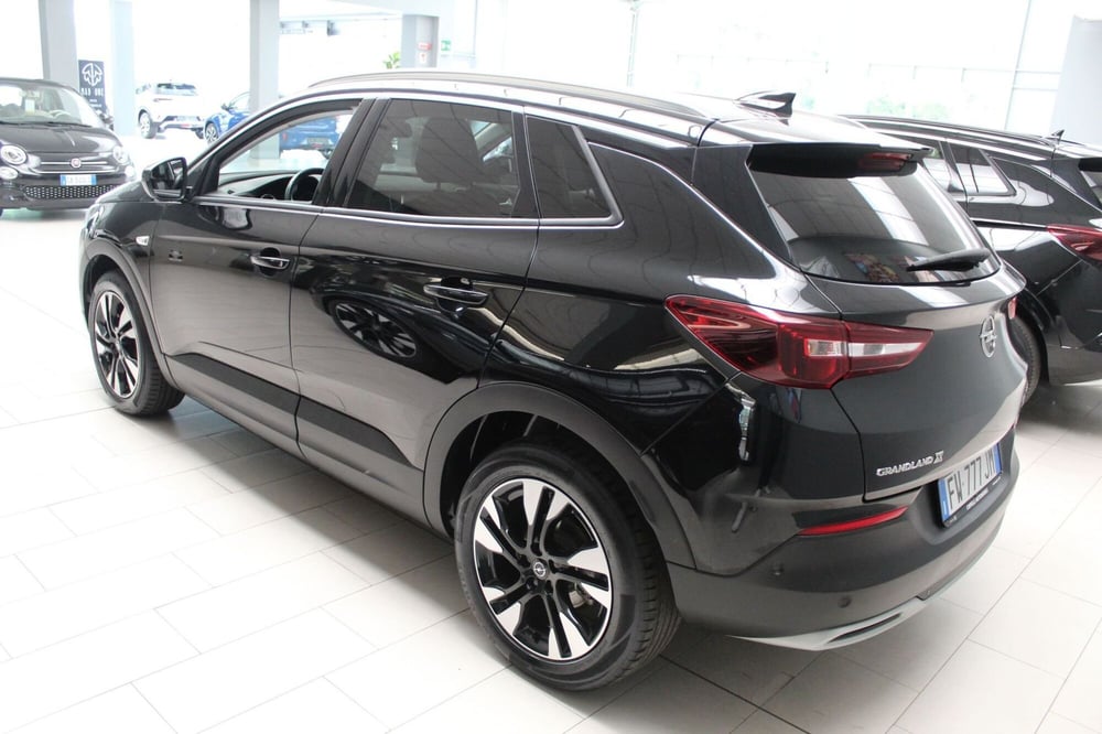 Opel Grandland X usata a Cremona (5)