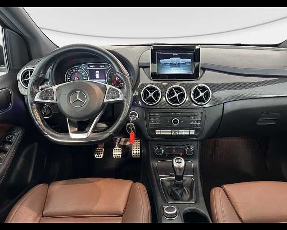 Mercedes-Benz Classe B usata a Roma (6)