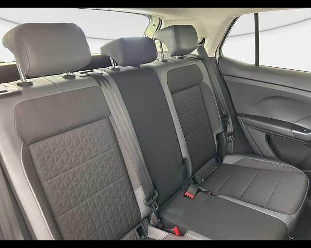 Volkswagen T-Cross usata a Roma (9)
