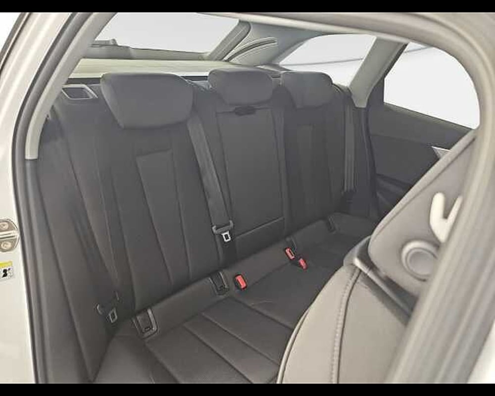 Audi A4 Avant usata a Roma (9)