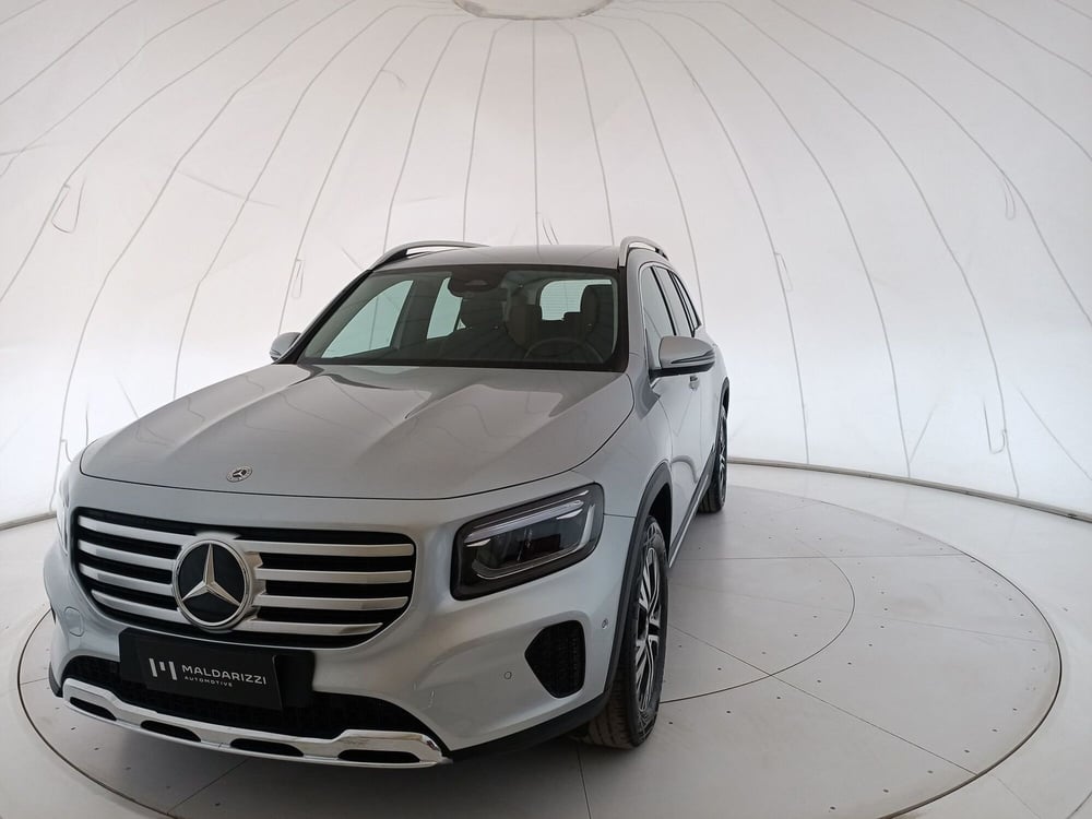 Mercedes-Benz GLB usata a Bari