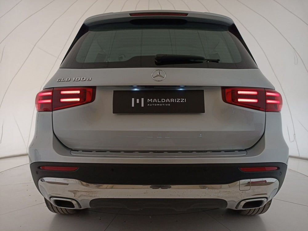Mercedes-Benz GLB usata a Bari (12)