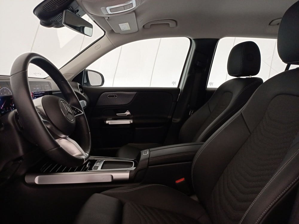 Mercedes-Benz GLB usata a Bari (6)