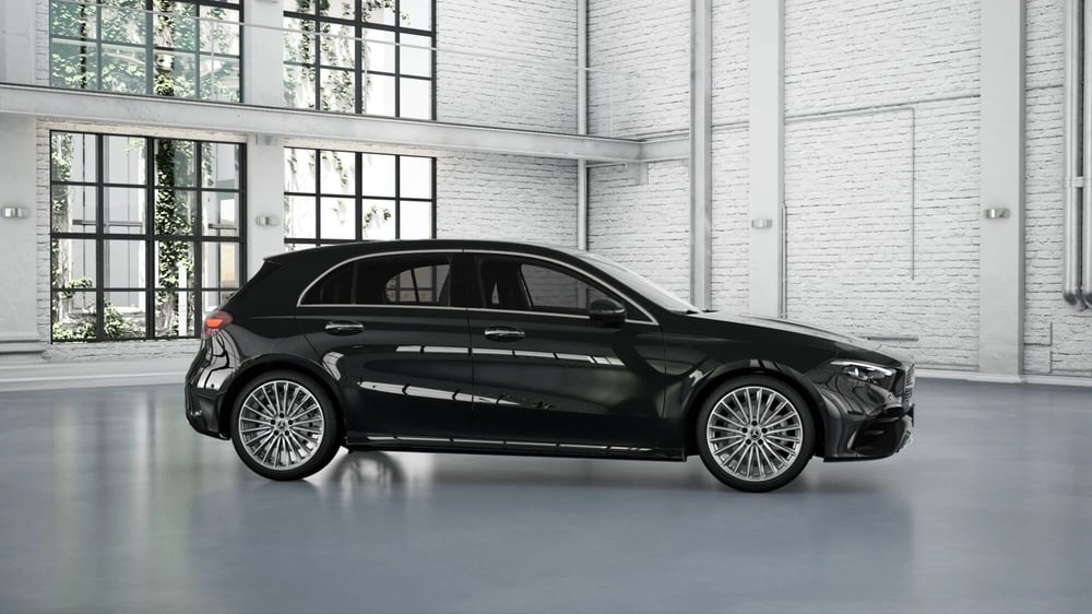 Mercedes-Benz Classe A nuova a Pescara (3)