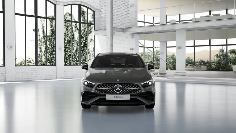 Mercedes-Benz Classe A nuova a Pescara (3)