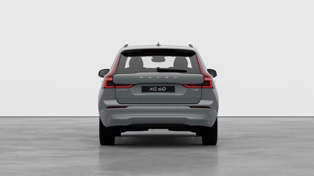 Volvo XC60 nuova a Como (4)