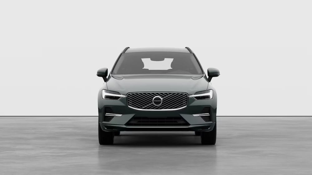 Volvo XC60 nuova a Como (5)