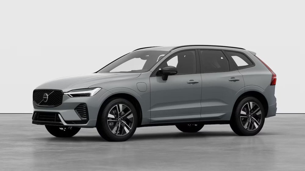 Volvo XC60 nuova a Como