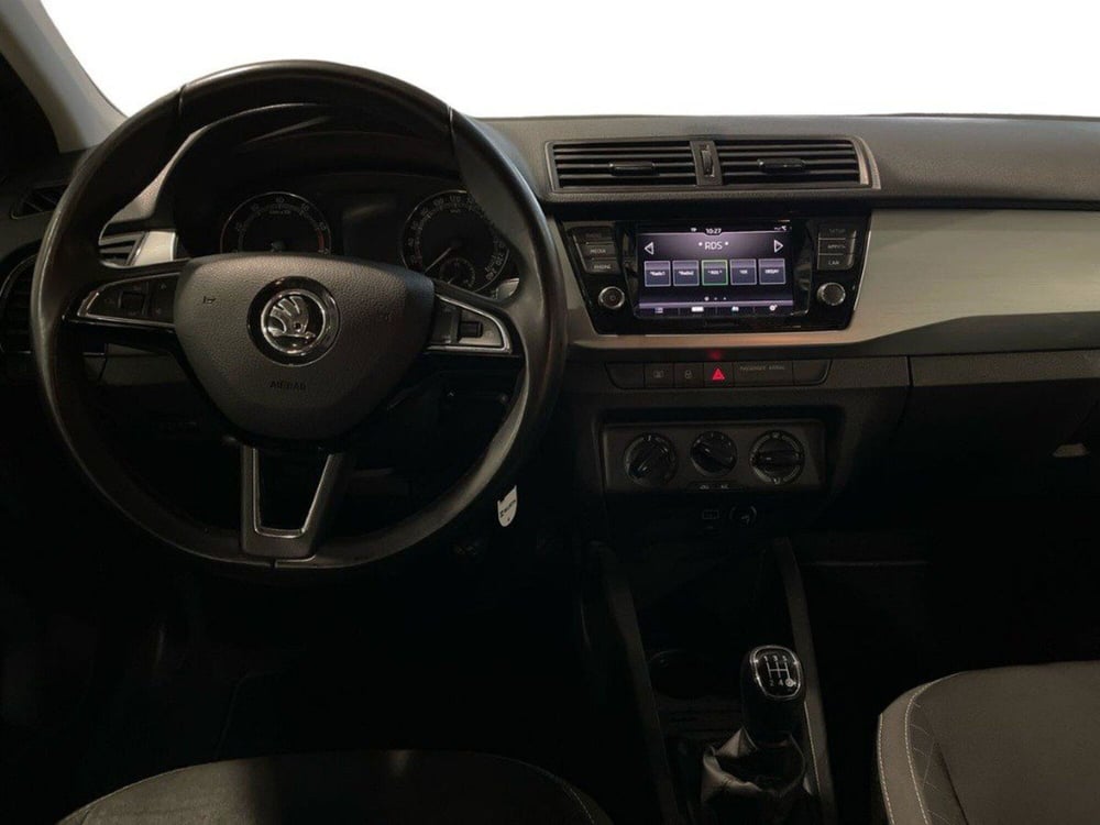 Skoda Fabia usata a Macerata (11)