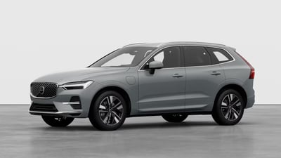 Volvo XC60 T6 Recharge AWD Plug-in Hybrid automatico Plus Bright nuova a Como