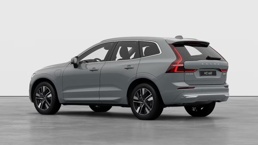 Volvo XC60 nuova a Como (3)