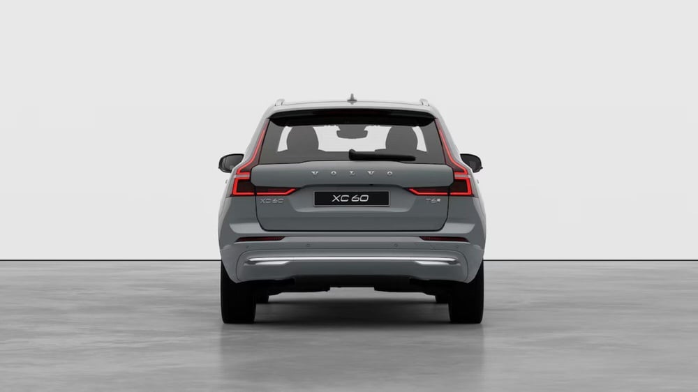 Volvo XC60 nuova a Como (5)