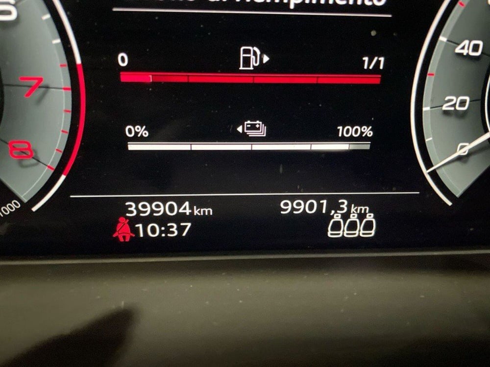 Audi Q5 Sportback usata a Macerata (9)