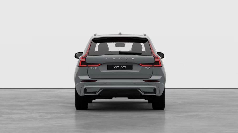 Volvo XC60 nuova a Como (4)