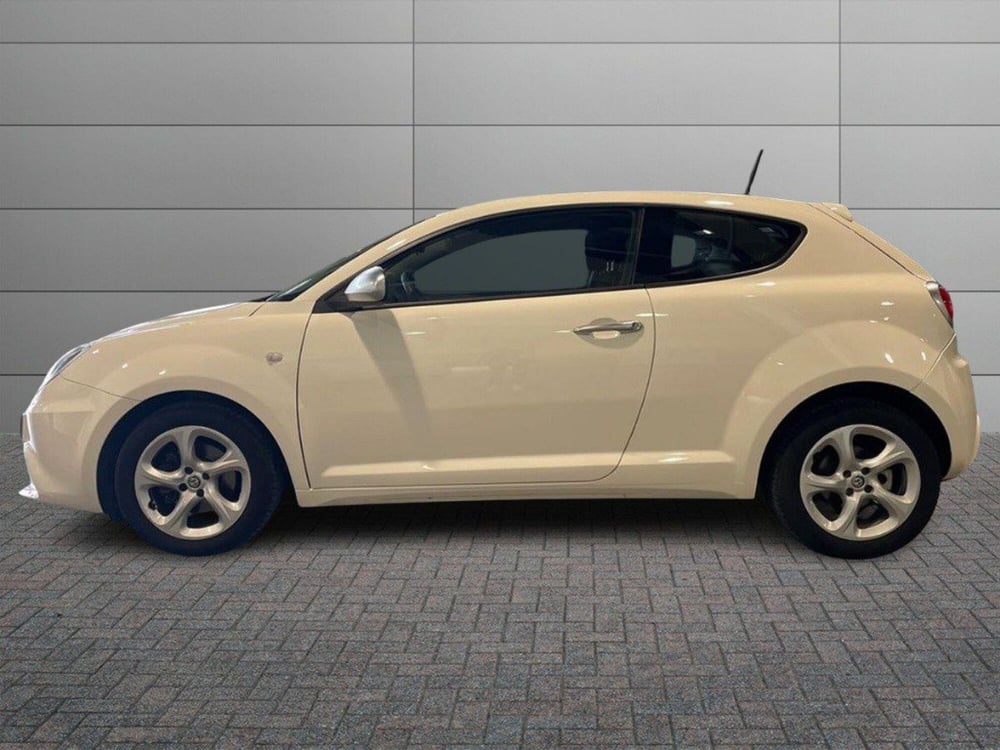 Alfa Romeo MiTo usata a Macerata (4)