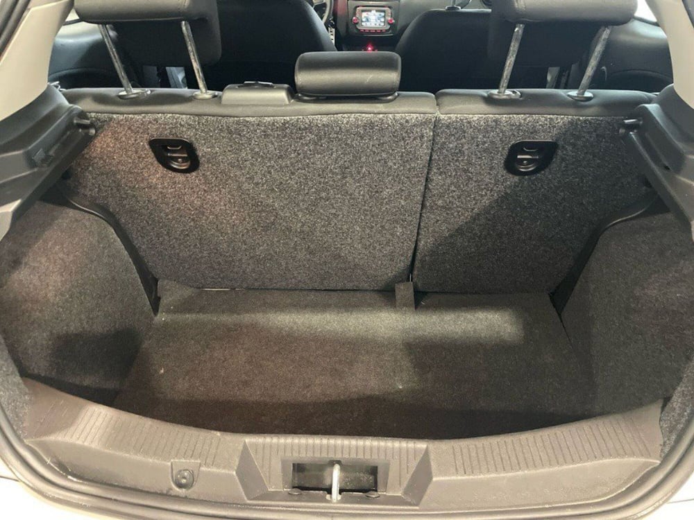 Alfa Romeo MiTo usata a Macerata (7)