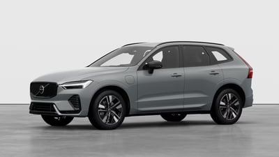 Volvo XC60 T8 Recharge AWD Plug-in Hybrid automatico Plus Dark nuova a Como