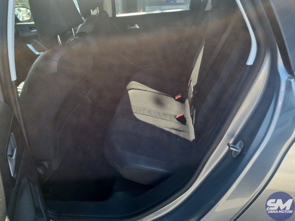 Peugeot 308 SW usata a Siena (13)