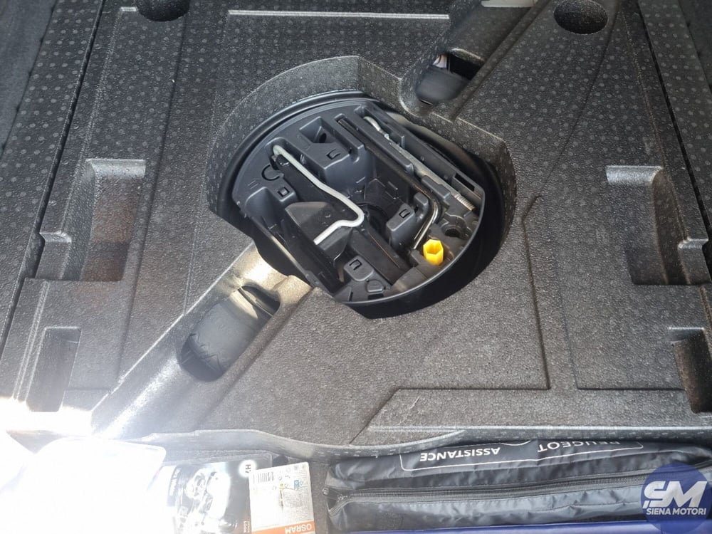Peugeot 308 SW usata a Siena (15)