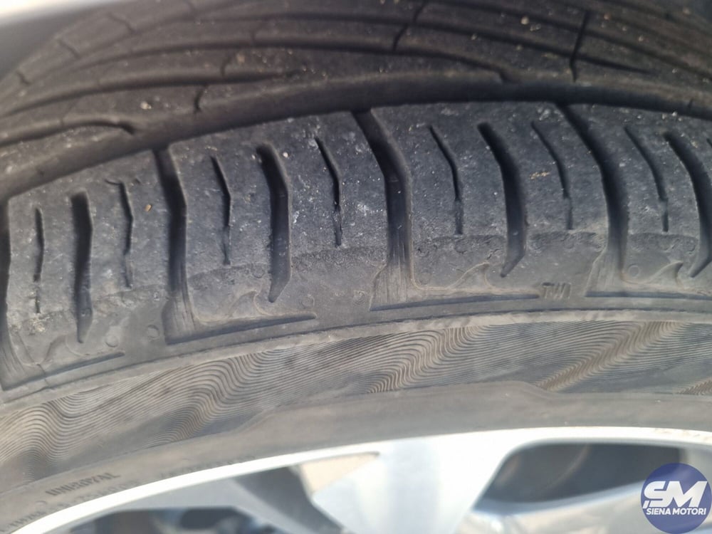 Peugeot 308 SW usata a Siena (18)