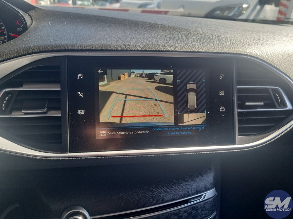 Peugeot 308 SW usata a Siena (7)