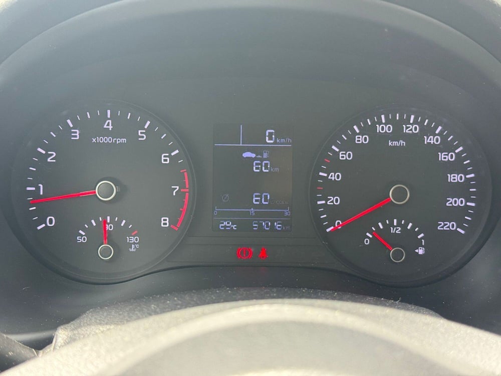 Kia Rio usata a Pavia (14)