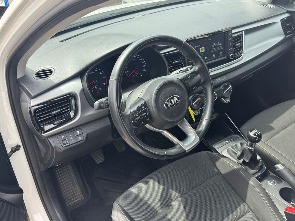 Kia Rio usata a Pavia (7)