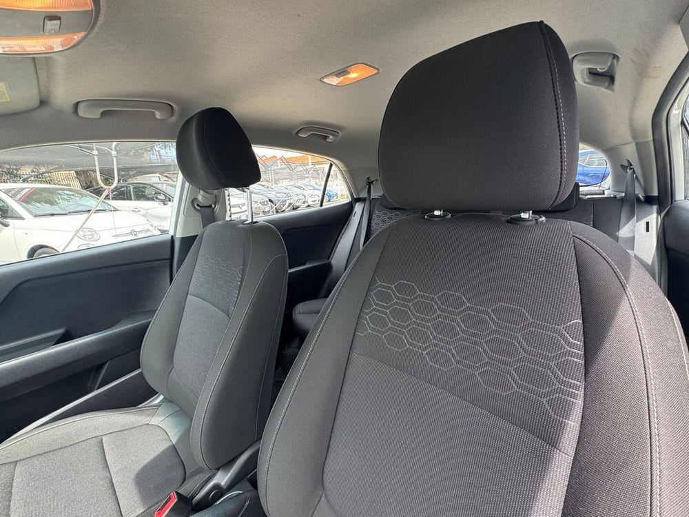 Kia Rio usata a Pavia (9)