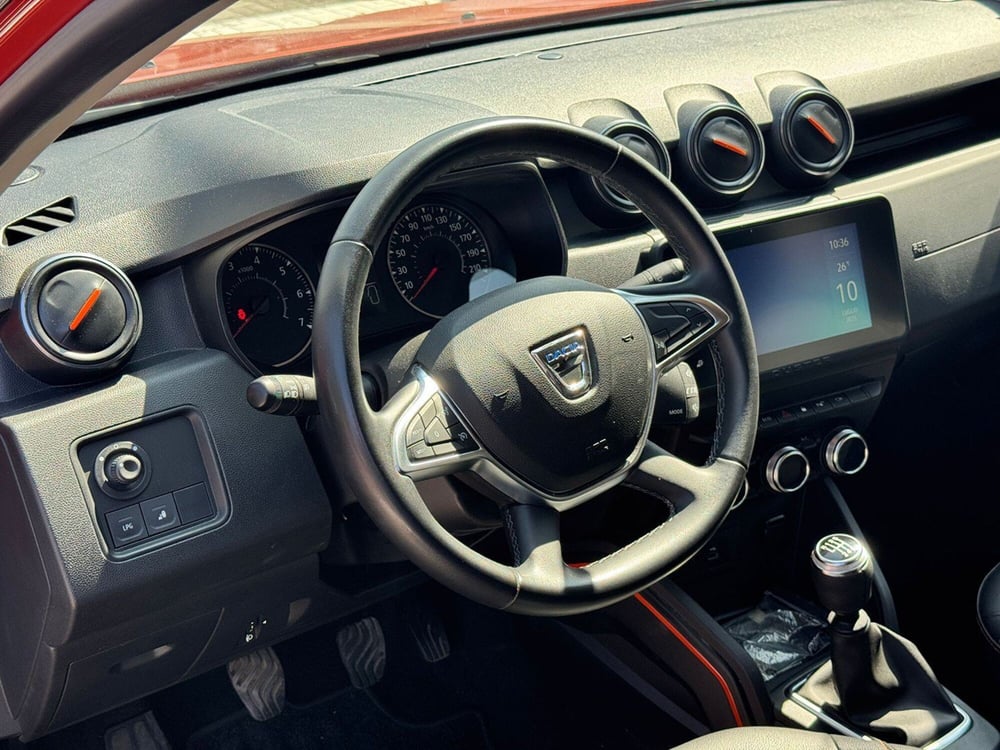 Dacia Duster usata a Pavia (9)