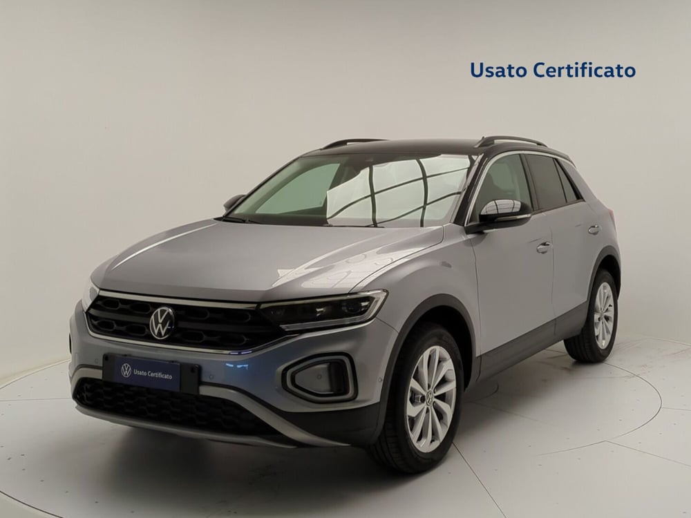 Volkswagen T-Roc nuova a Avellino (3)