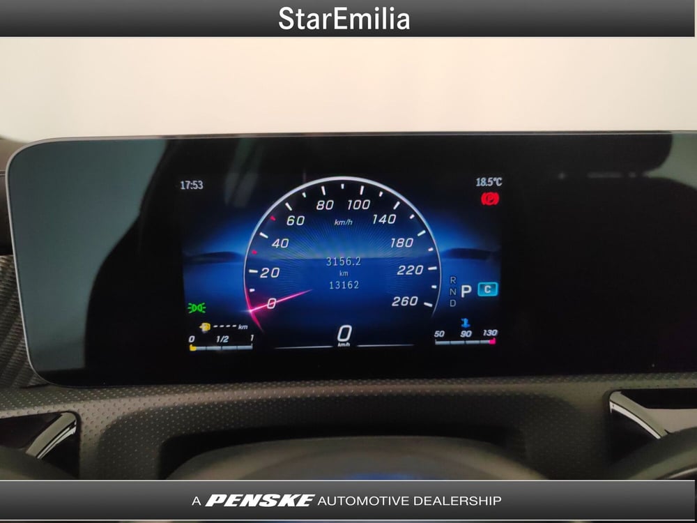 Mercedes-Benz CLA Shooting Brake usata a Ferrara (15)