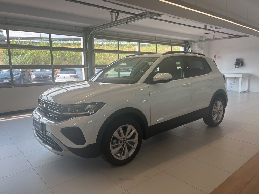 Volkswagen T-Cross nuova a Salerno