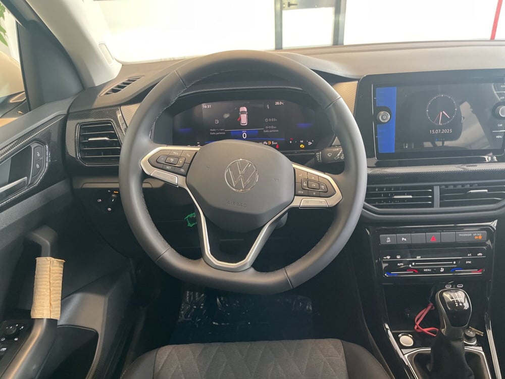 Volkswagen T-Cross nuova a Salerno (10)
