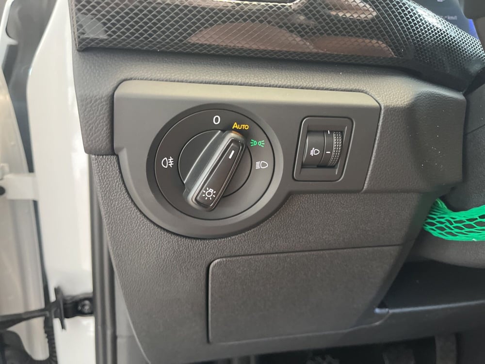 Volkswagen T-Cross nuova a Salerno (19)