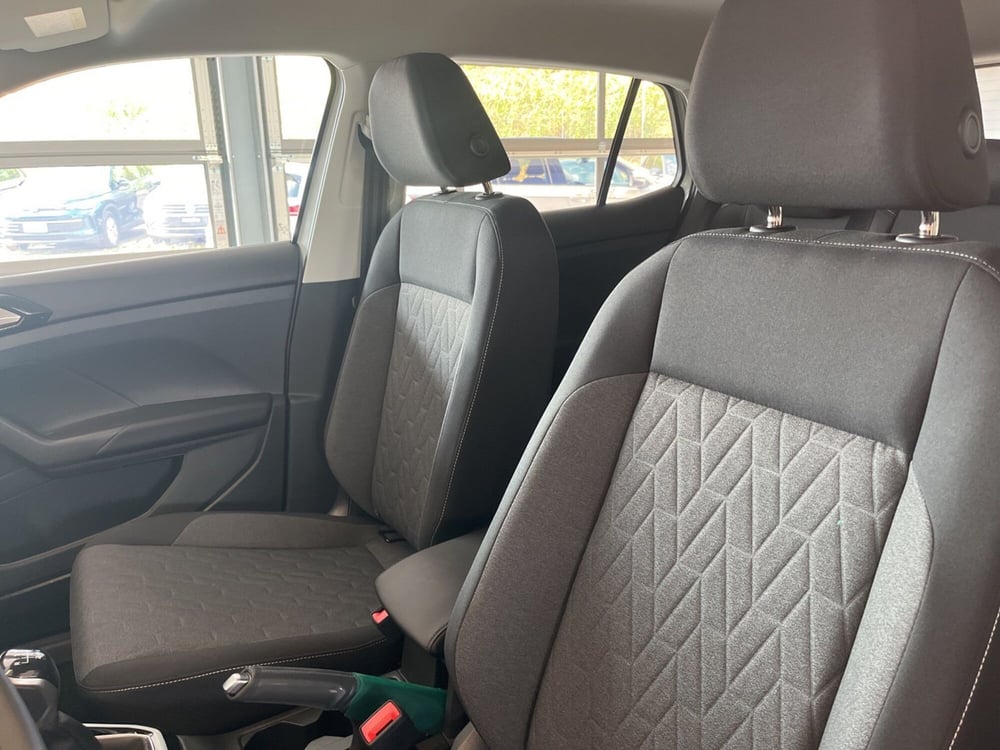 Volkswagen T-Cross nuova a Salerno (8)
