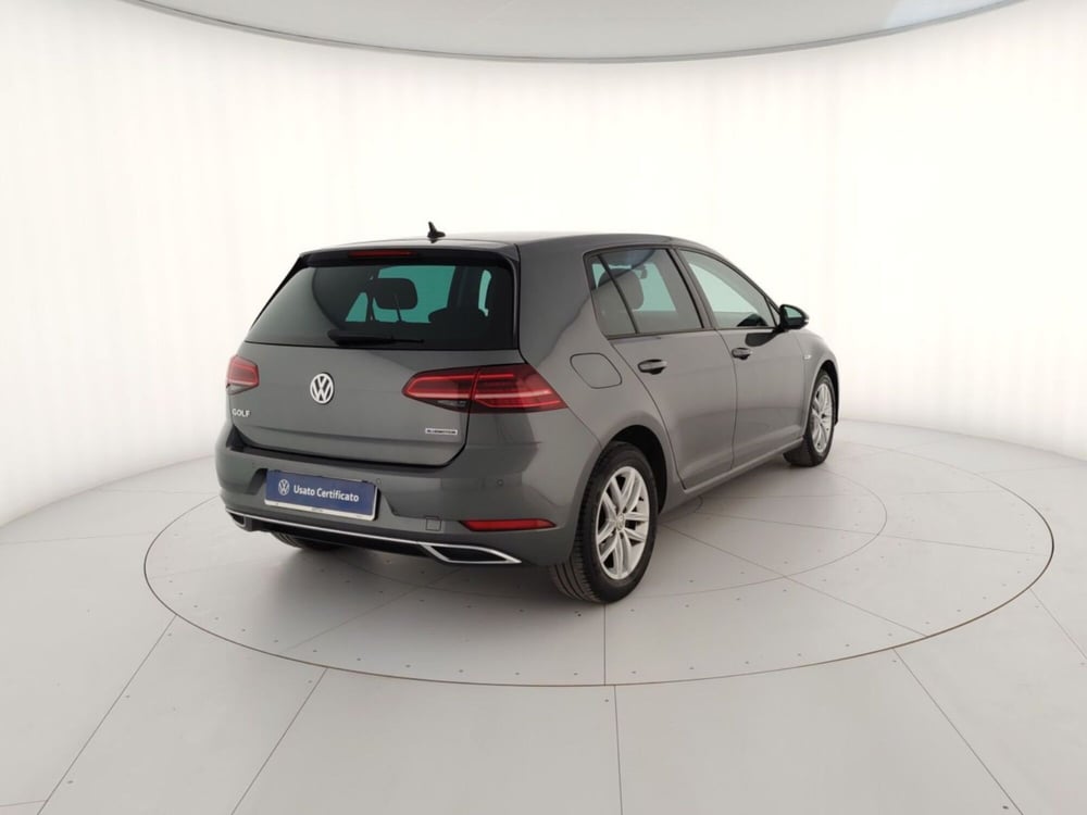 Volkswagen Golf usata a Massa-Carrara (3)
