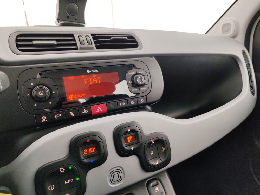 Fiat Panda usata a Massa-Carrara (12)