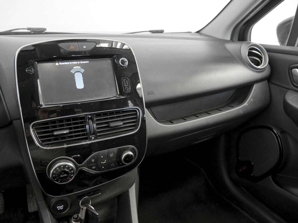 Renault Clio usata a Prato (12)