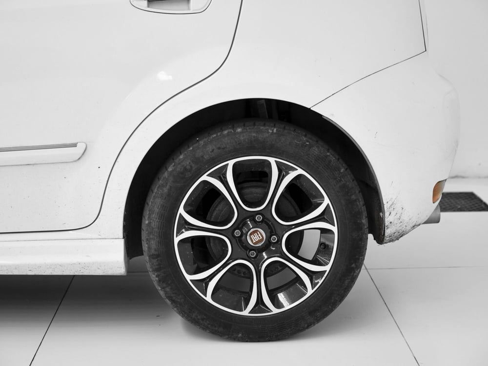 Fiat Punto usata a Prato (4)