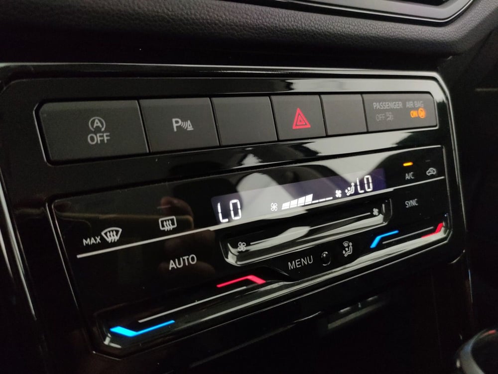 Volkswagen T-Cross usata a Napoli (14)