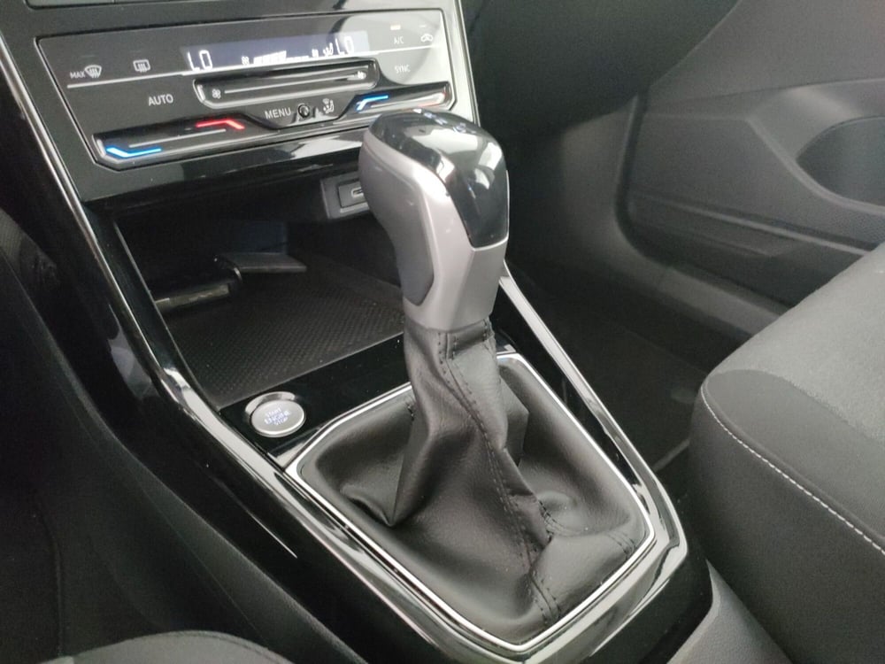 Volkswagen T-Cross usata a Napoli (15)