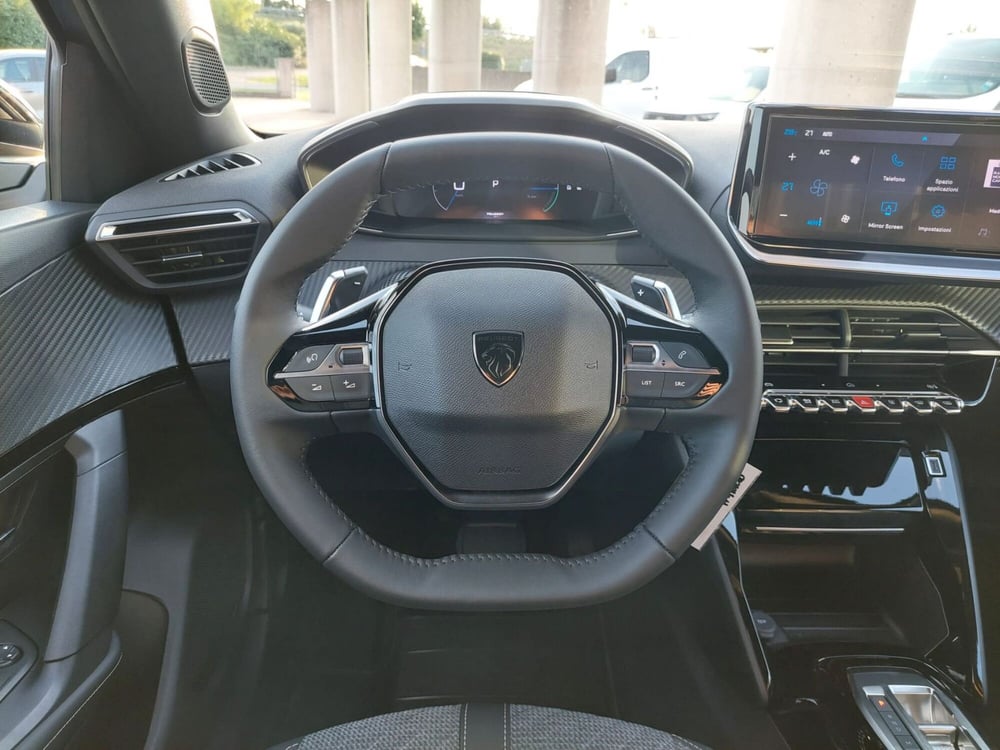 Peugeot 2008 nuova a Treviso (10)