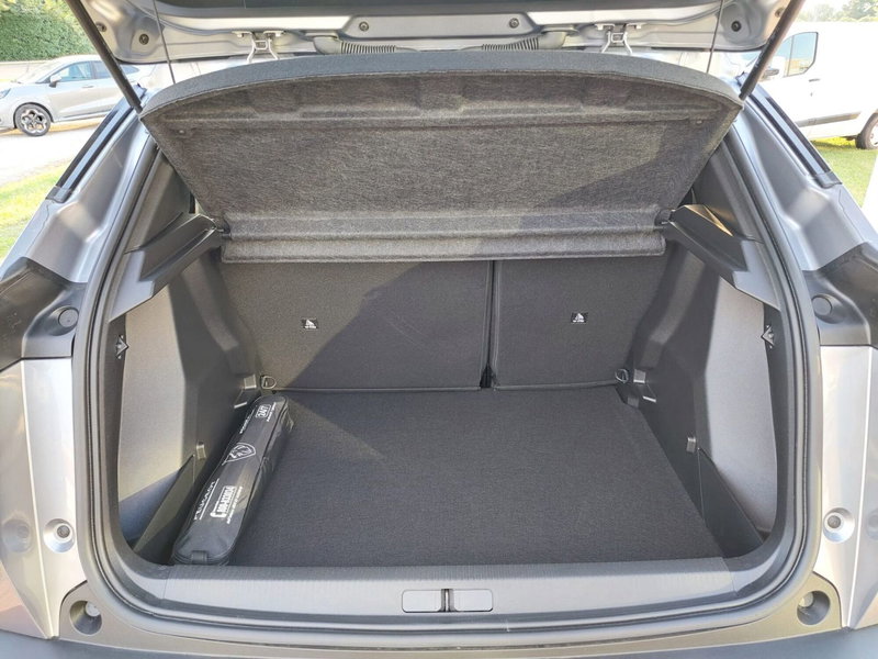 Peugeot 2008 nuova a Treviso (13)