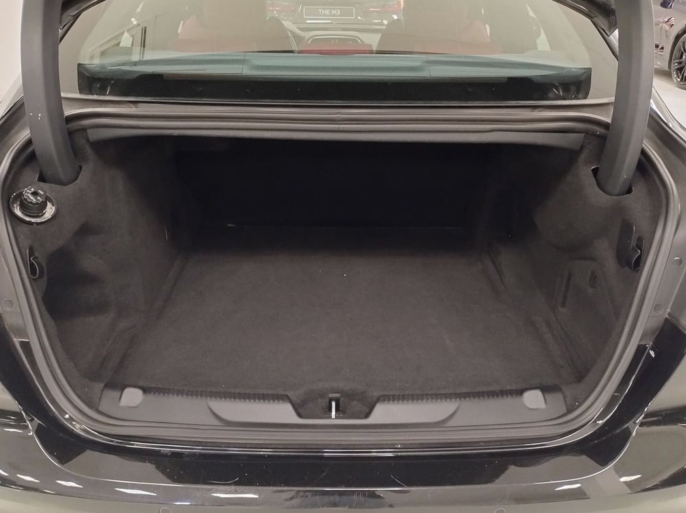 Jaguar XE usata a Cuneo (12)