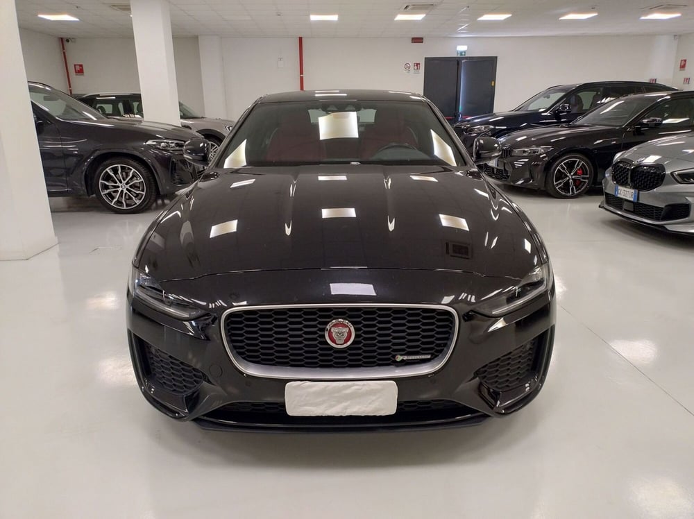 Jaguar XE usata a Cuneo (2)